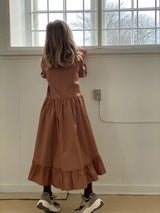 1880 CILLE - LANG FLÆSE KJOLE